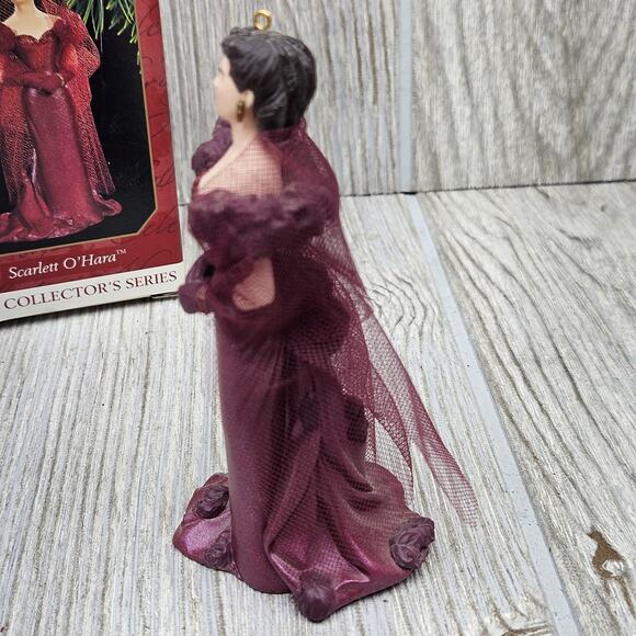 Vintage Hallmark Keepsake Ornament‎ 1997 Scarlett O'Hara Burgundy Gown Boxed NIB - Picture 4 of 8